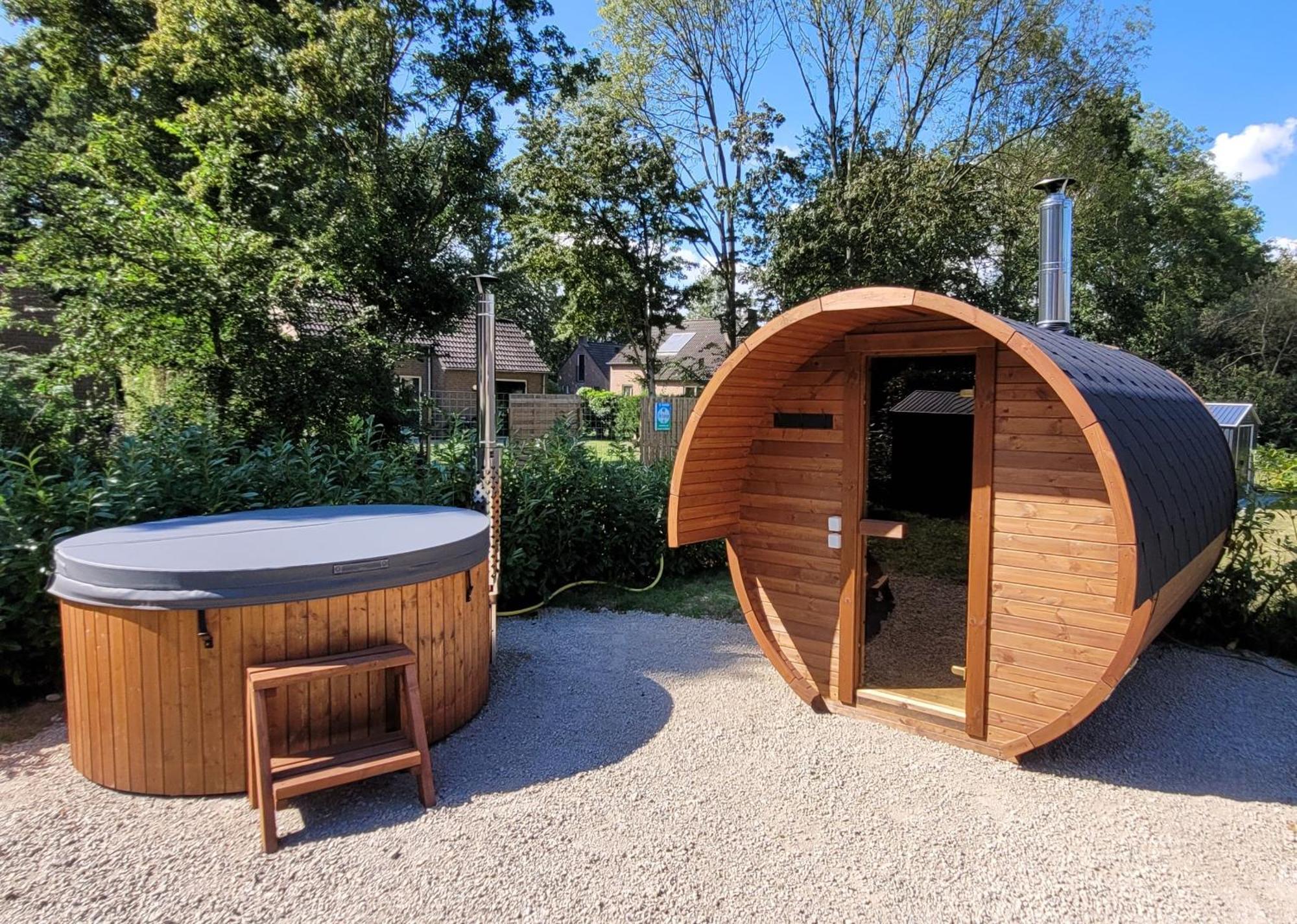 Evergreen Wellness Met Sauna & Hottub Ewijk Esterno foto
