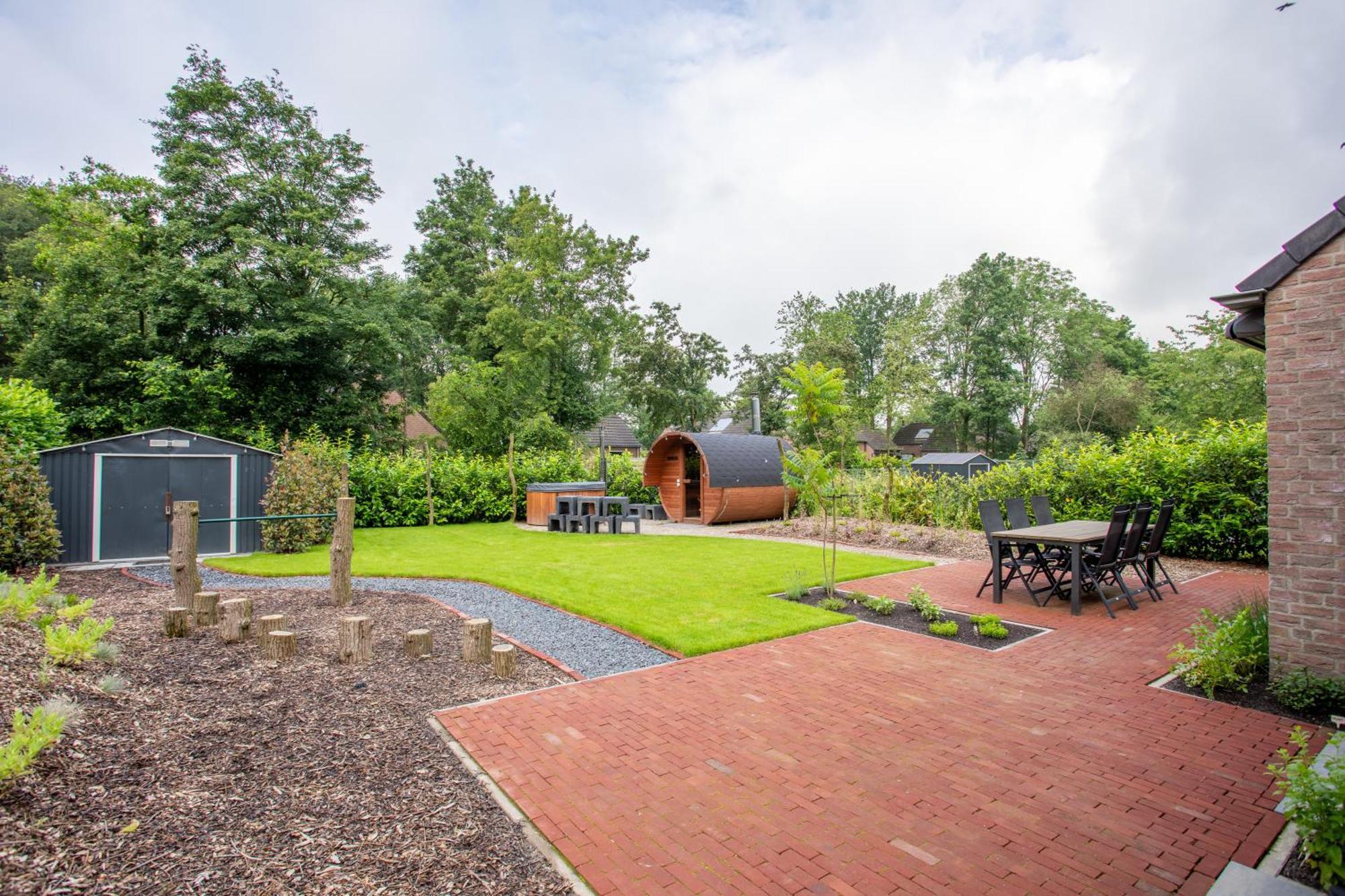 Evergreen Wellness Met Sauna & Hottub Ewijk Esterno foto