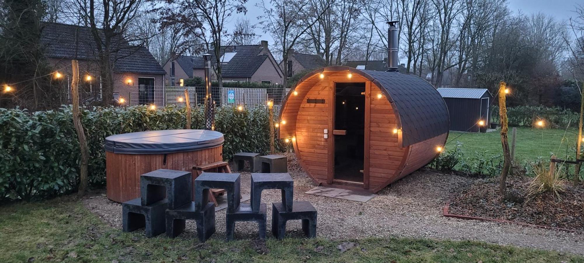 Evergreen Wellness Met Sauna & Hottub Ewijk Esterno foto